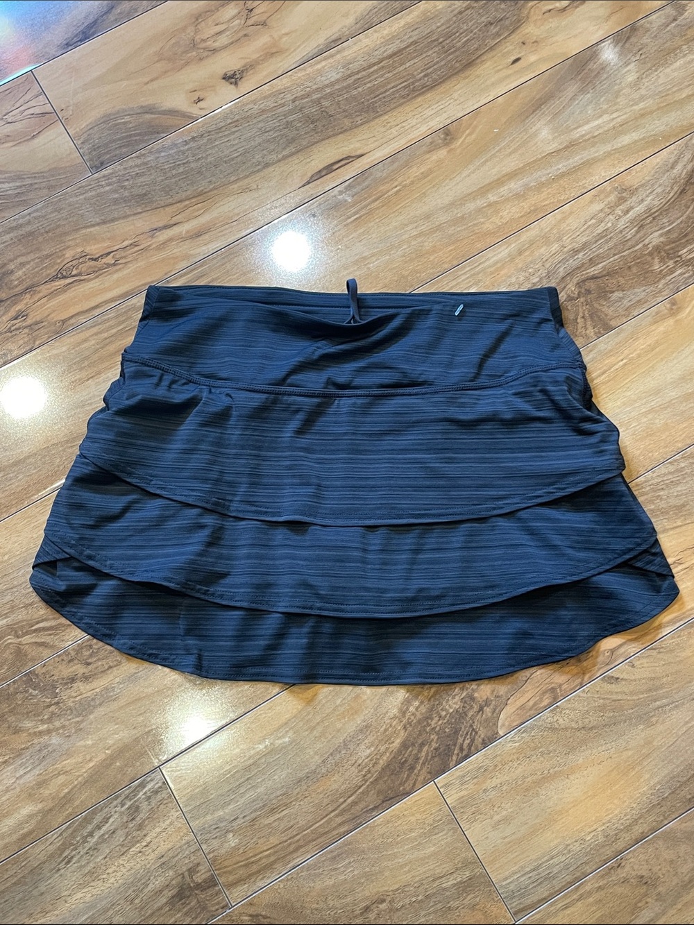 Size small Athleta swagger tiered skort NWOT